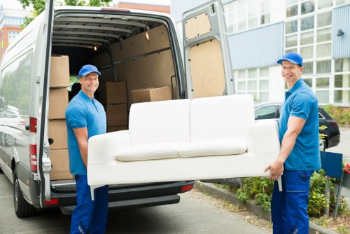 Man With Van Kingstonvale moving service with careful loading and professional support